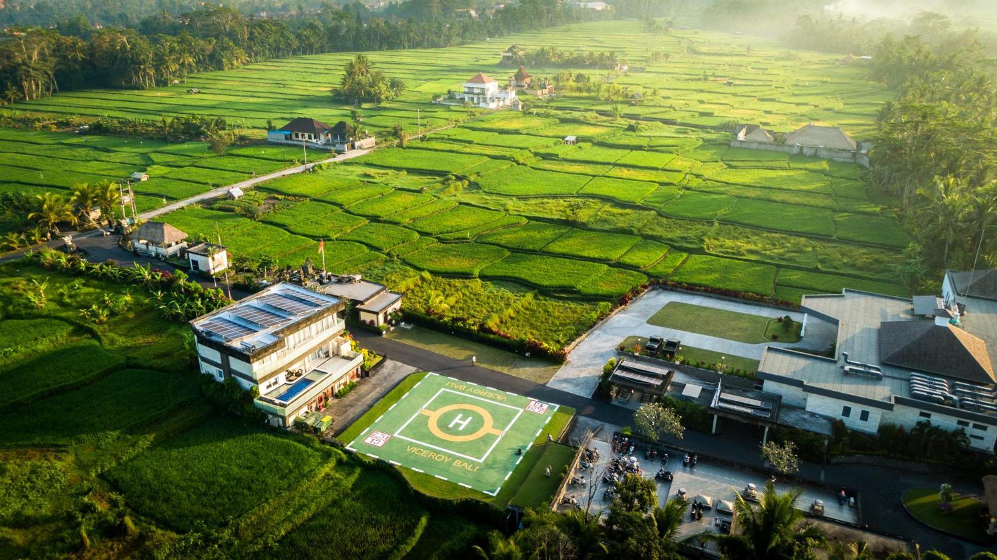 Cascades Suites Ubud  Exterior photo